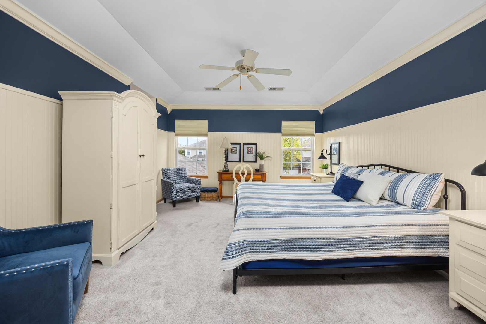 245 Garden Drive, Elgin, IL 60124