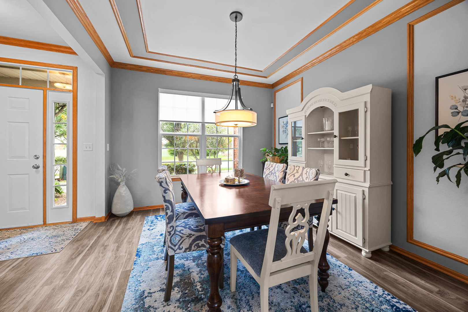 245 Garden Drive, Elgin, IL 60124