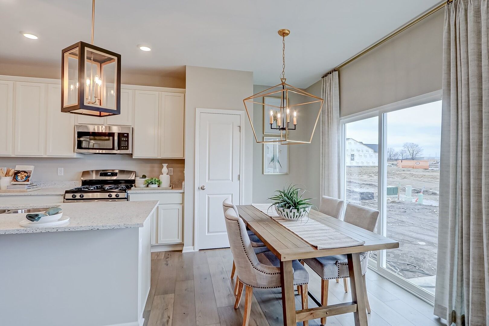 1638 Patterson Avenue, North Aurora, IL 60542