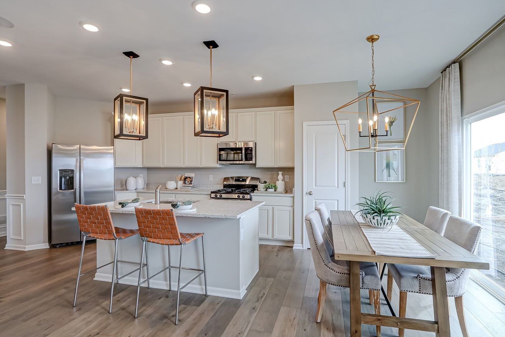 1638 Patterson Avenue, North Aurora, IL 60542