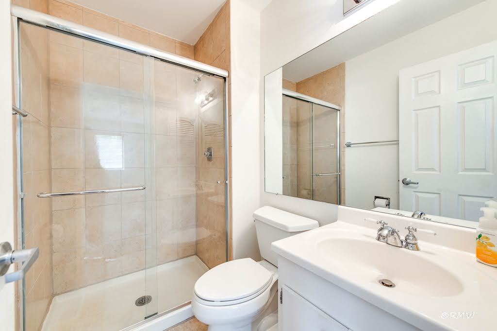 1251 Williamsburg Drive #D-1, Schaumburg, IL 60193