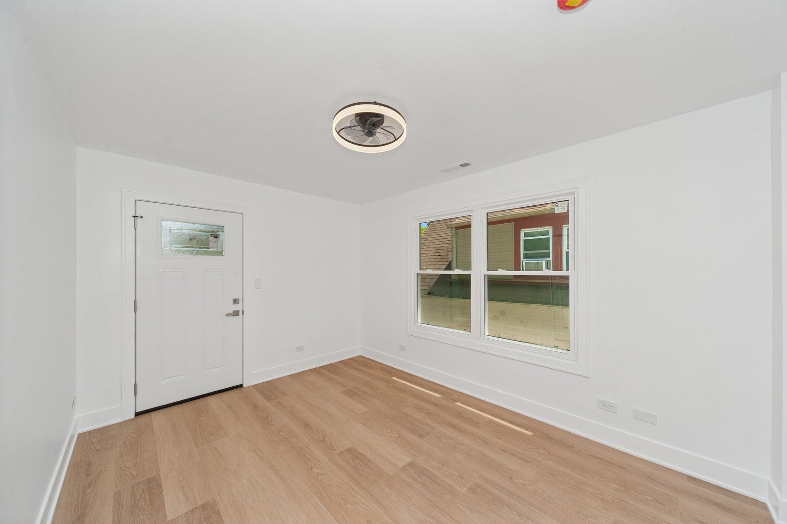 1037 Dodge Avenue, Evanston, IL 60202