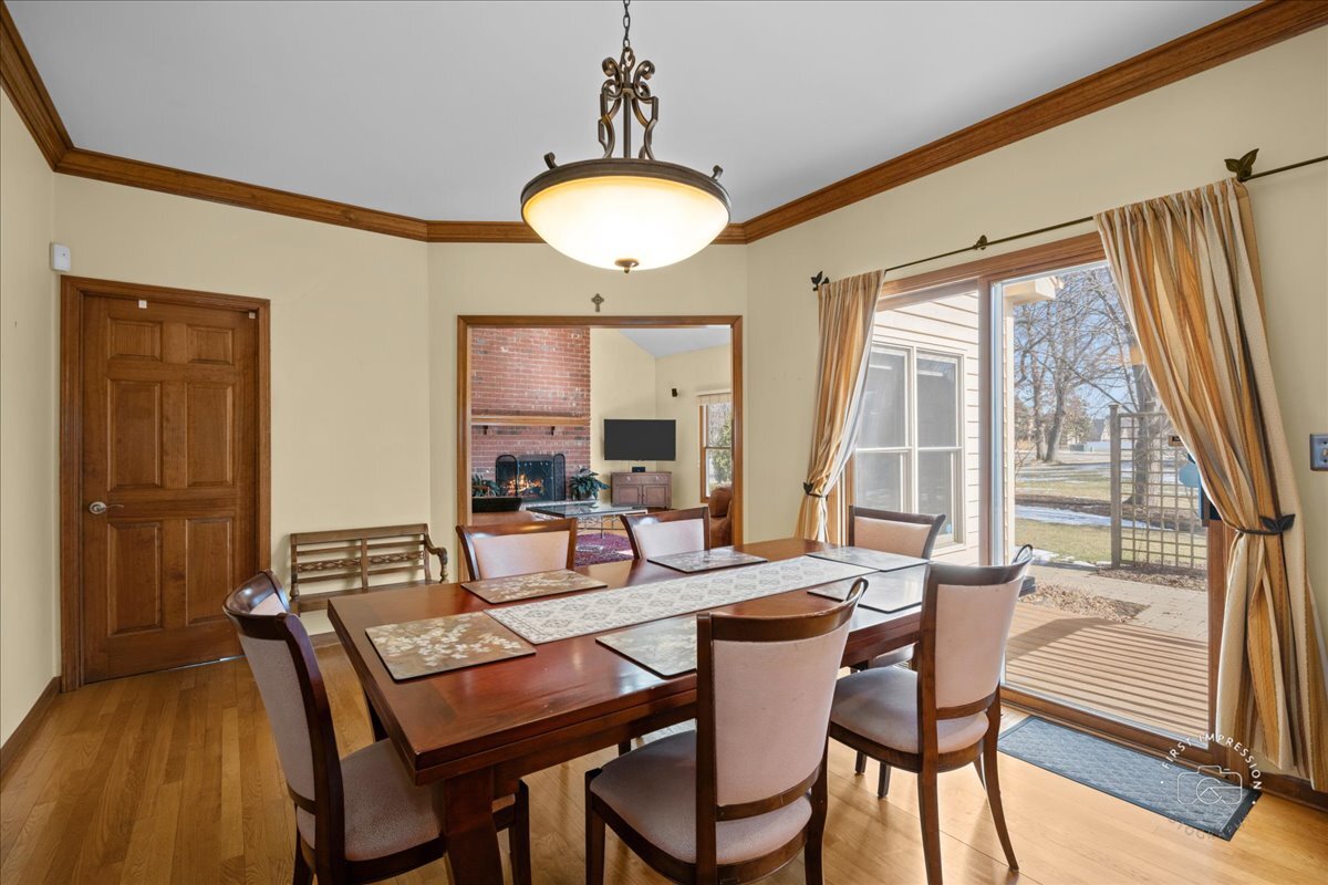 1404 Chelsea Lane, Naperville, IL 60565