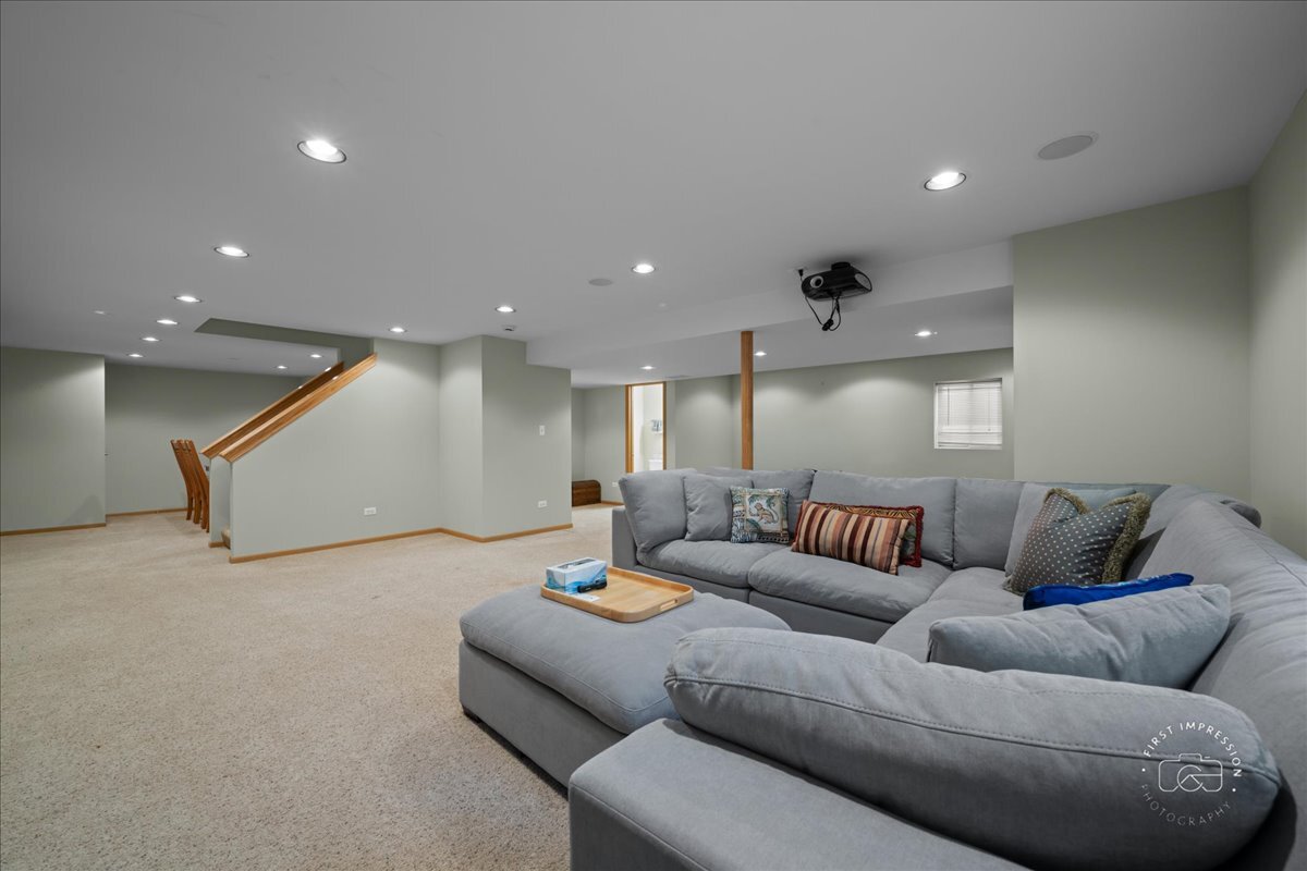 1404 Chelsea Lane, Naperville, IL 60565