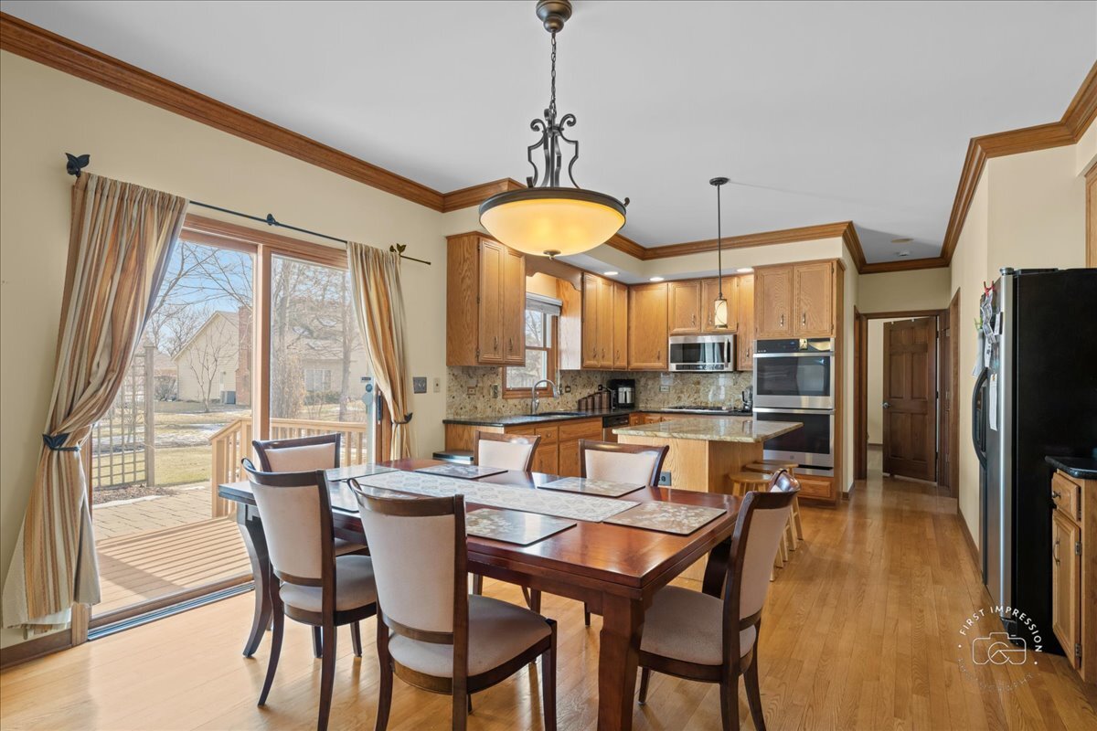 1404 Chelsea Lane, Naperville, IL 60565