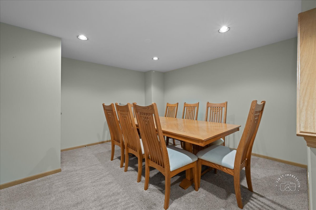 1404 Chelsea Lane, Naperville, IL 60565