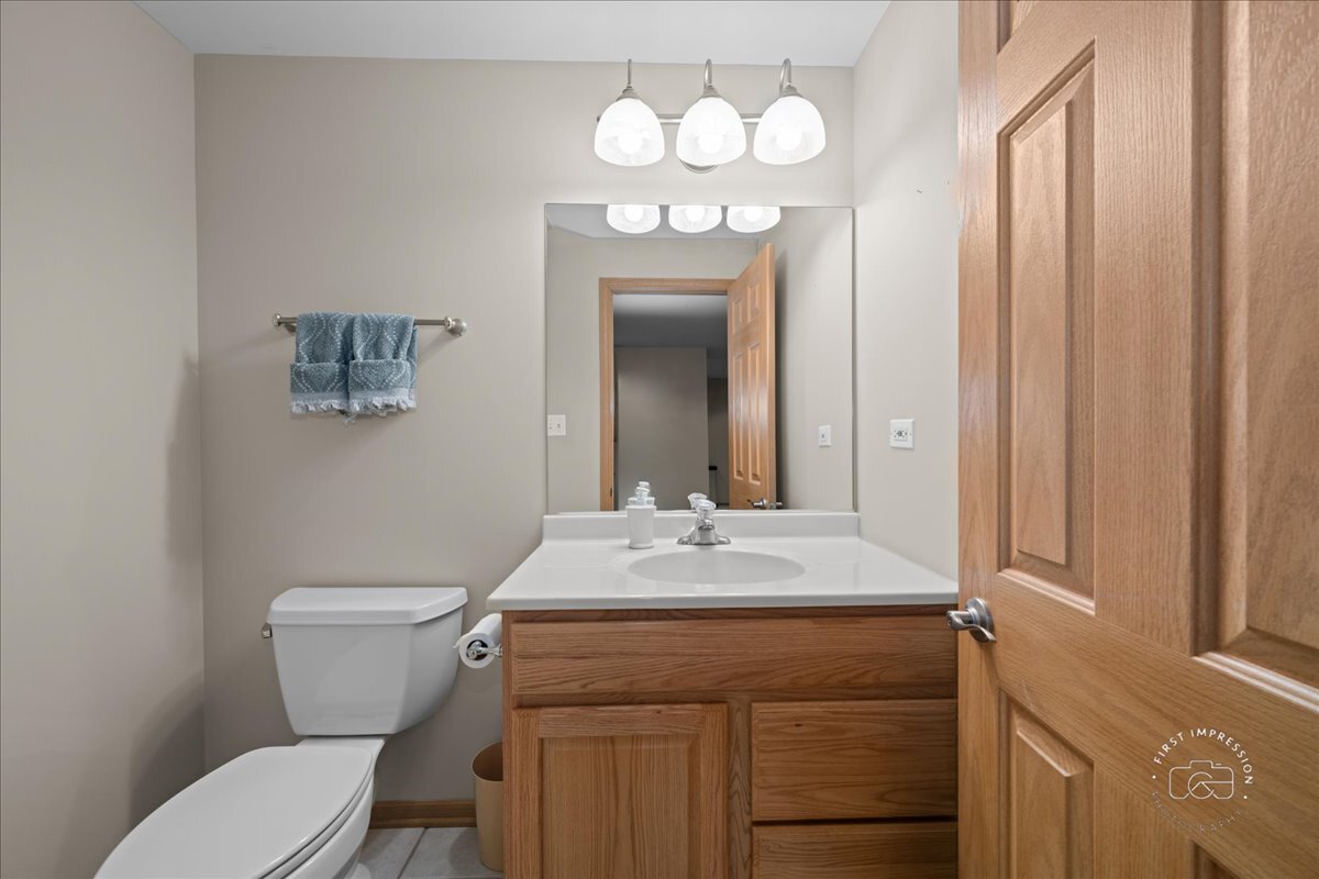 1404 Chelsea Lane, Naperville, IL 60565