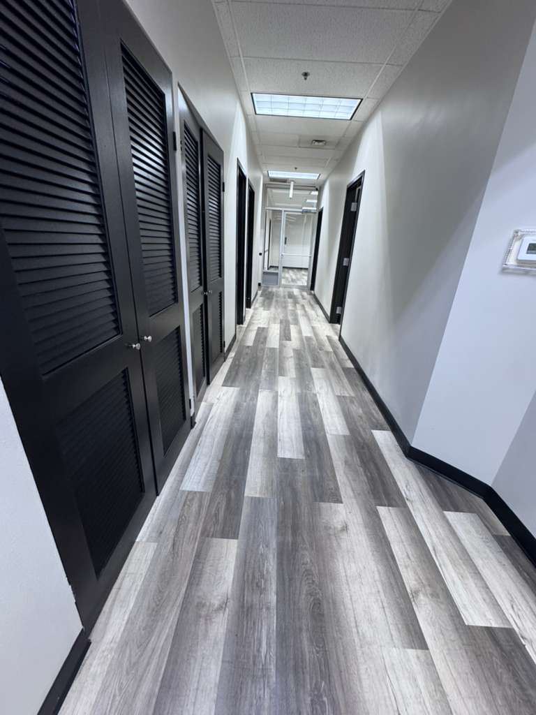 7460 W 100th Place, Bridgeview, IL 60455