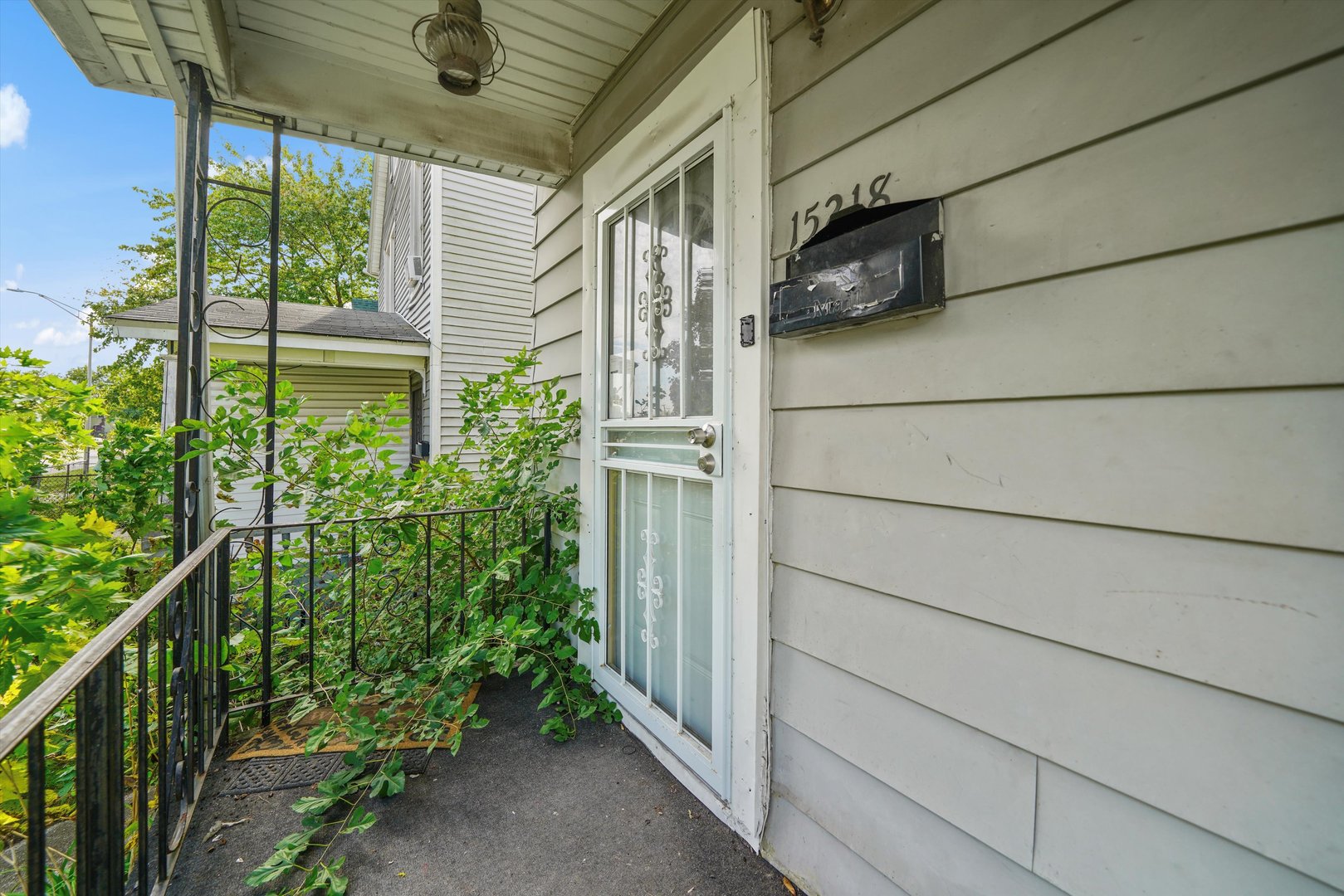 15218 TURLINGTON Avenue, Harvey, IL 60426