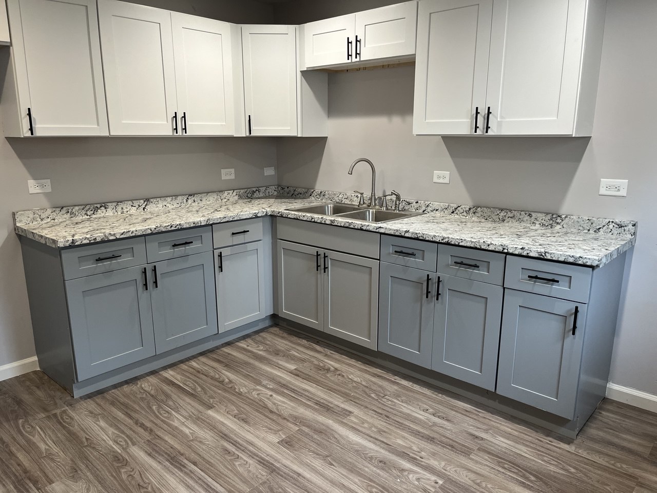 1918 Ashland Avenue, Chicago Heights, IL 60411