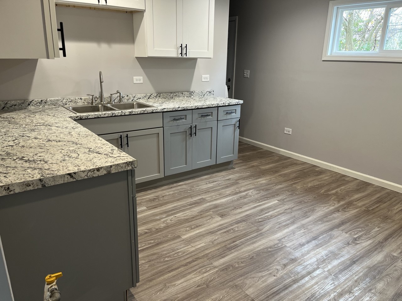 1918 Ashland Avenue, Chicago Heights, IL 60411