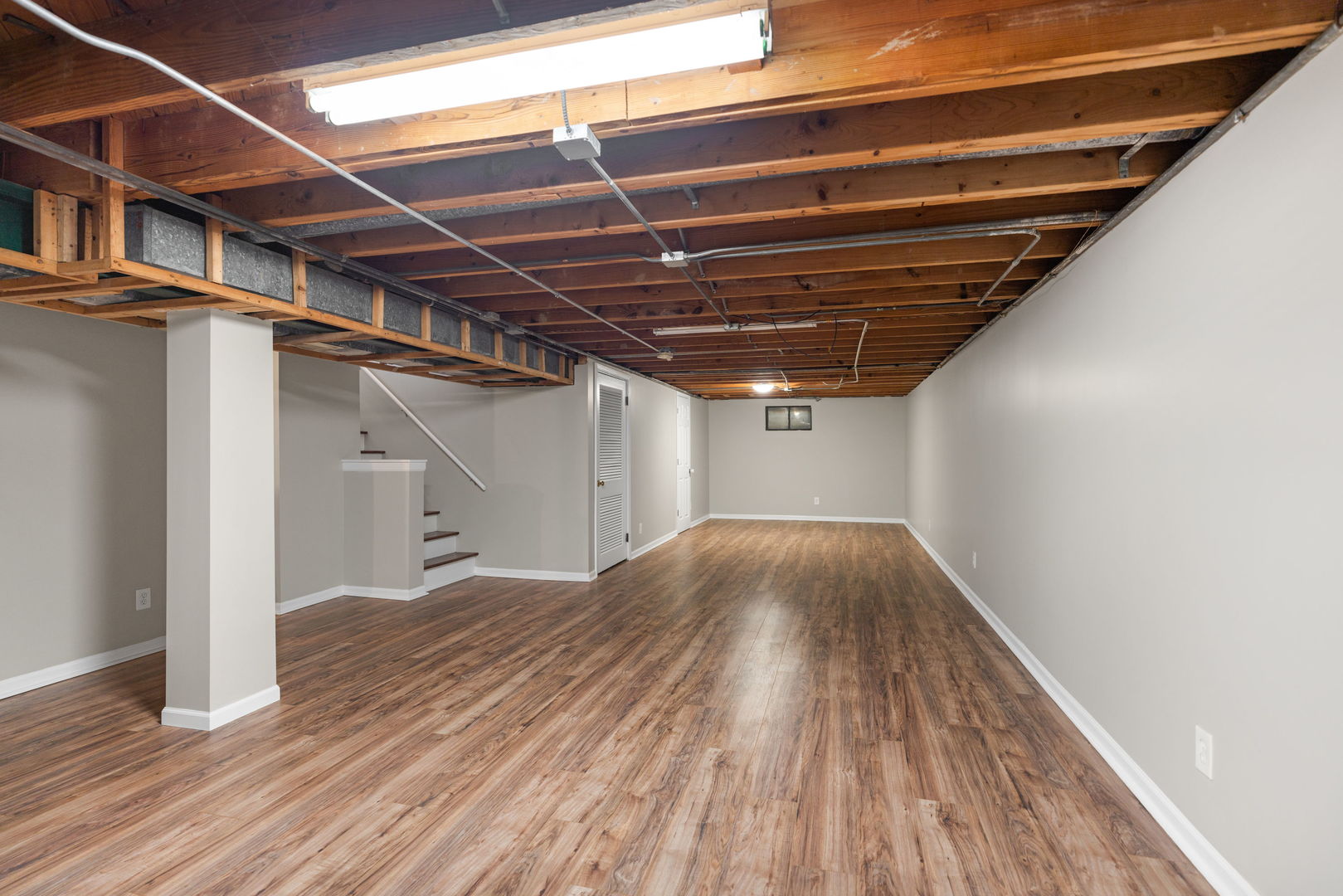 742 73rd Court, Willowbrook, IL 60527