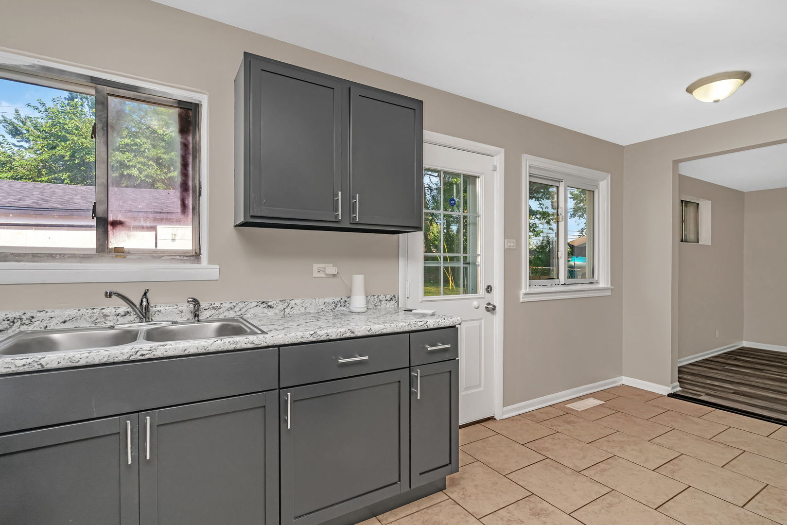 1512 Lincoln Place, Calumet City, IL 60409