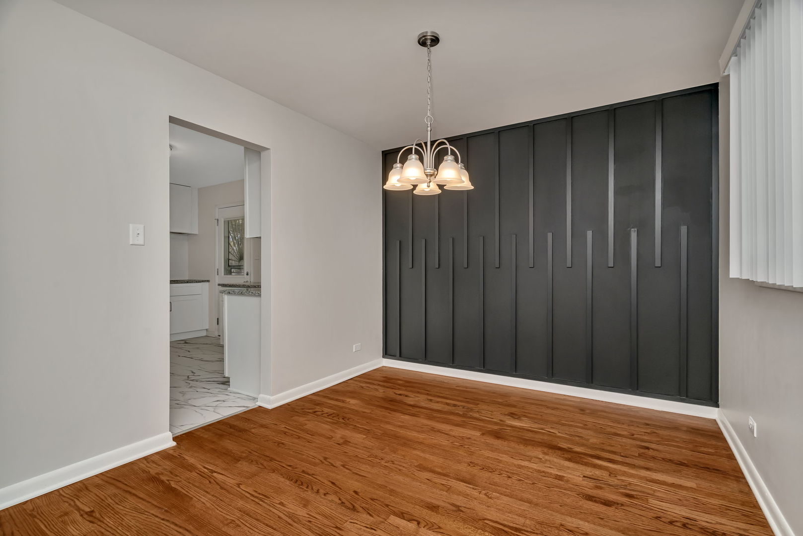 18900 Loras Lane, Country Club Hills, IL 60478