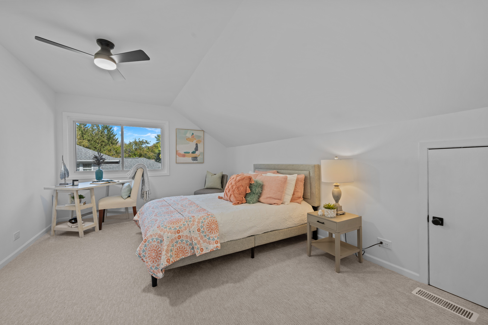 2301 Mecan Drive, Naperville, IL 60564