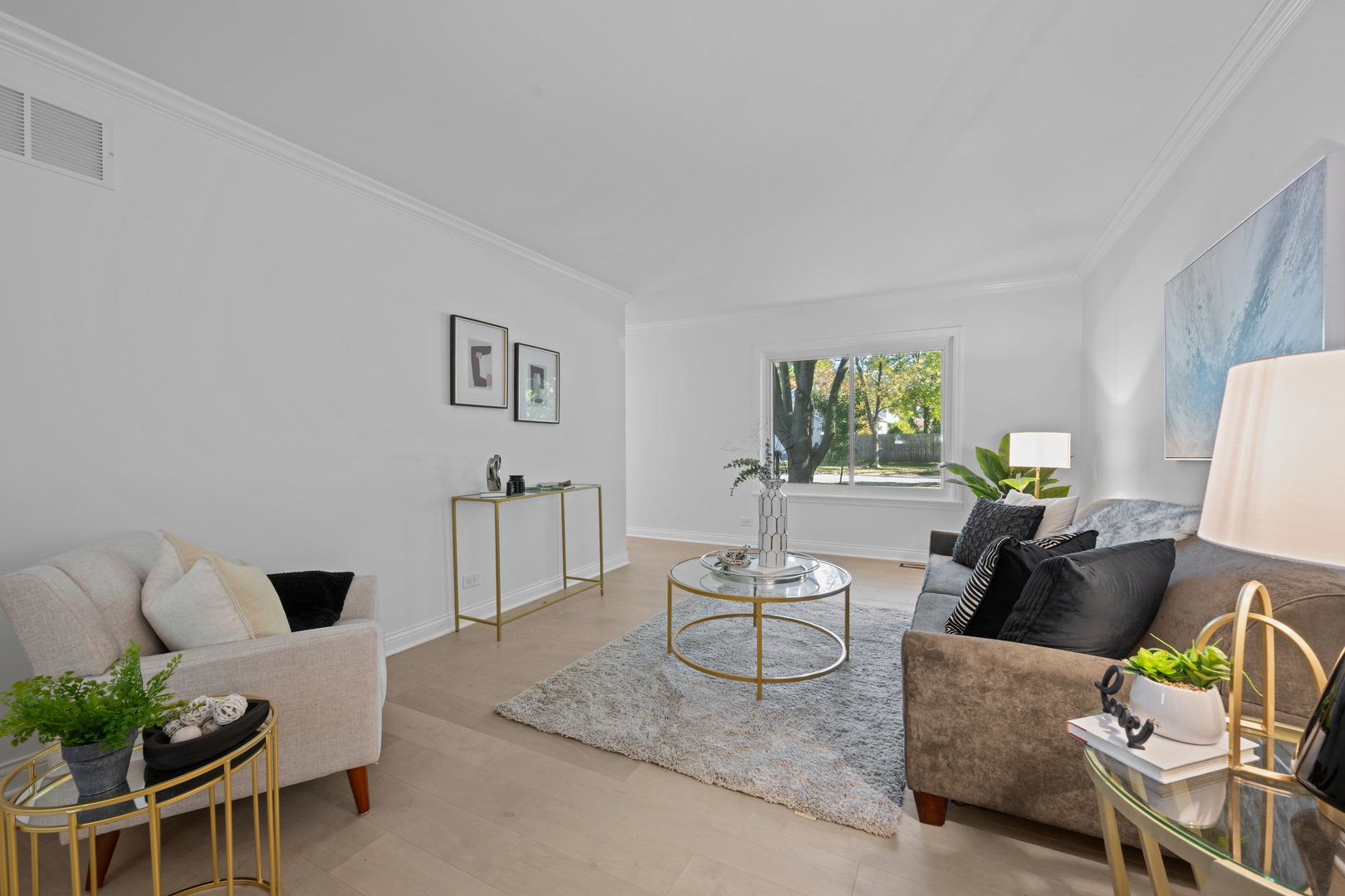 2301 Mecan Drive, Naperville, IL 60564