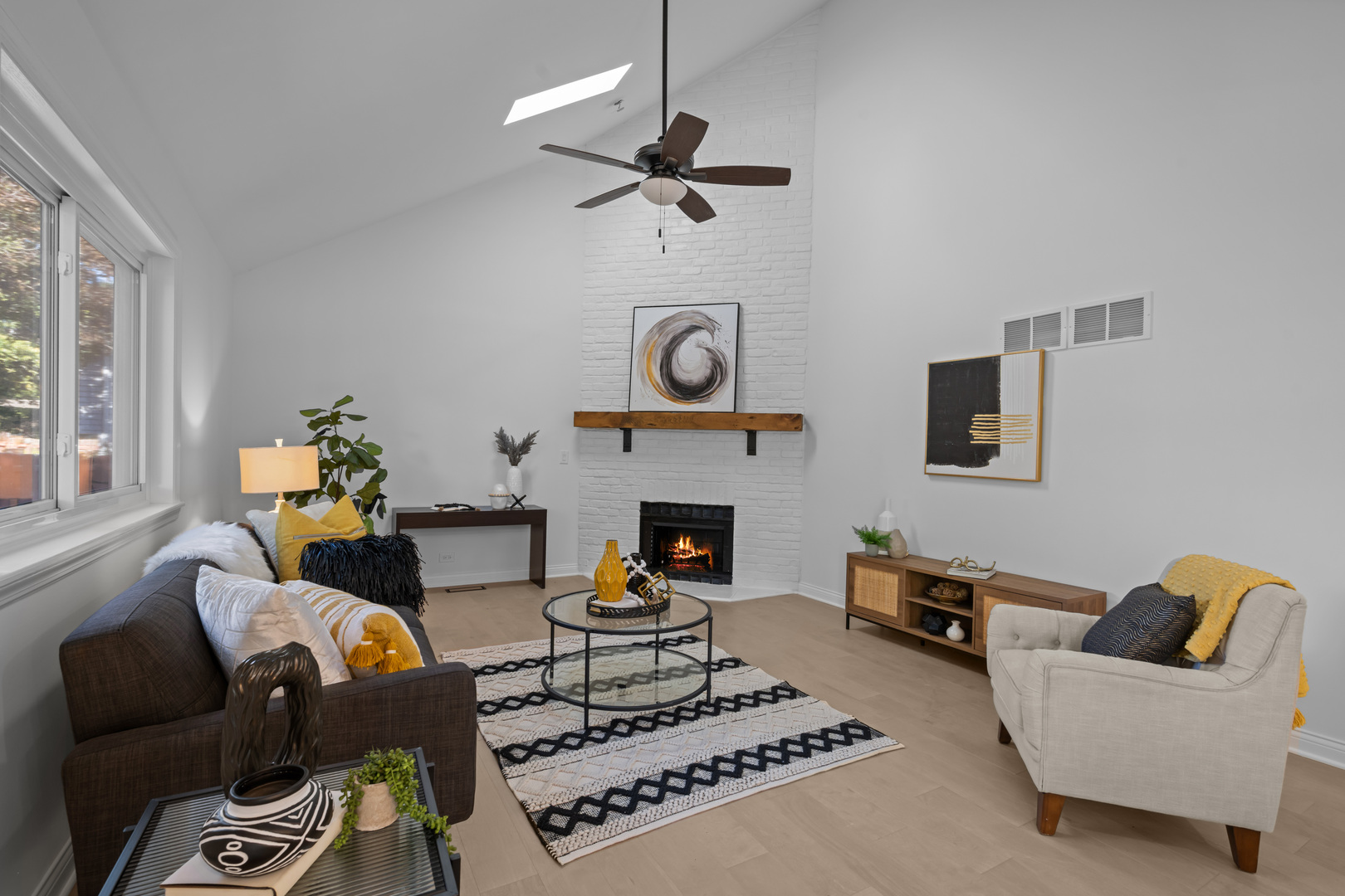 2301 Mecan Drive, Naperville, IL 60564