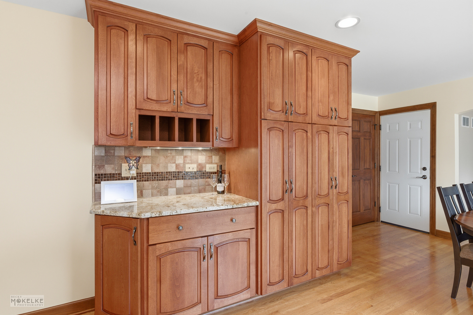 1501 Clarkson Court, Naperville, IL 60565