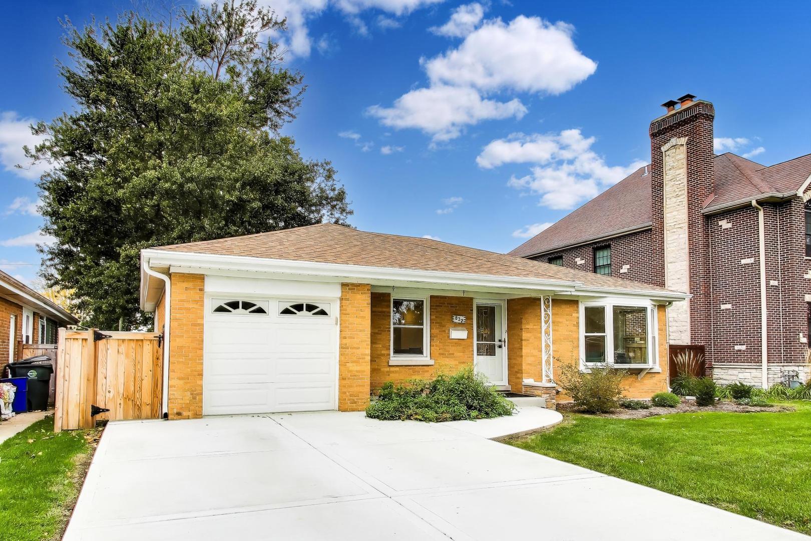 832 N Delphia Avenue, Park Ridge, IL 60068