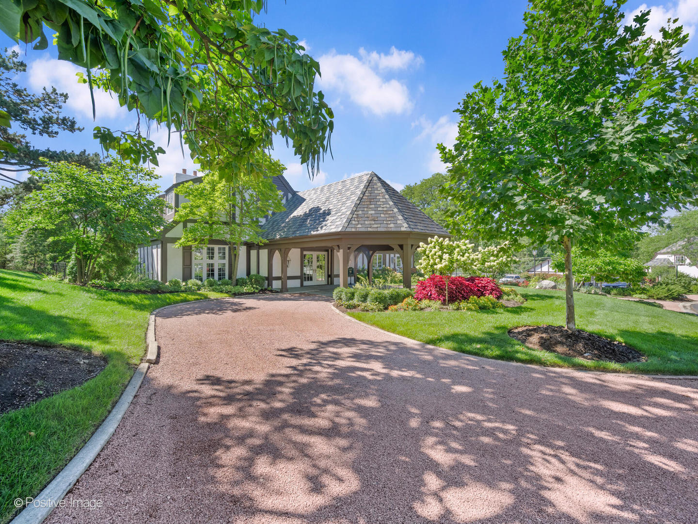 1604 Burr Ridge Club, Burr Ridge, IL 60527