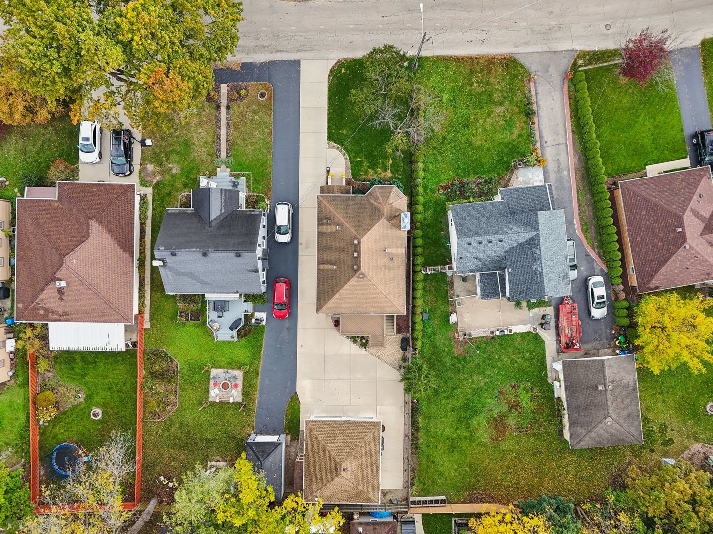 124 Hubbard Court, Wauconda, IL 60084