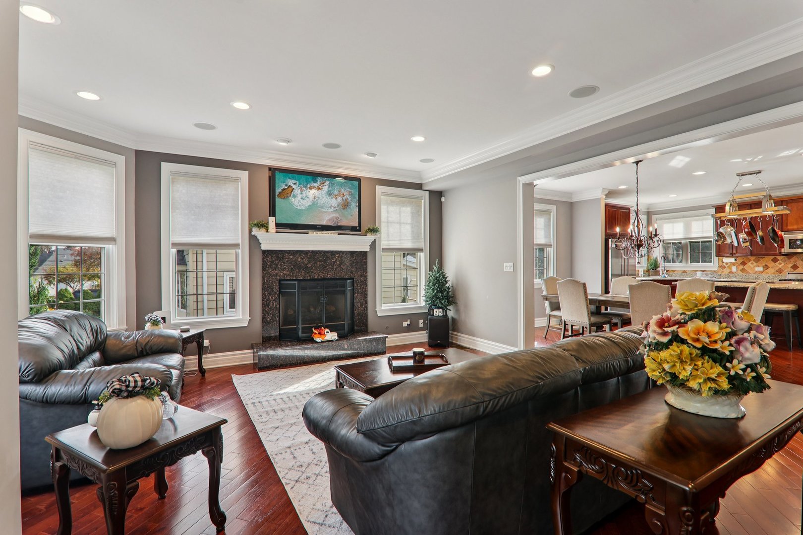 124 Hubbard Court, Wauconda, IL 60084