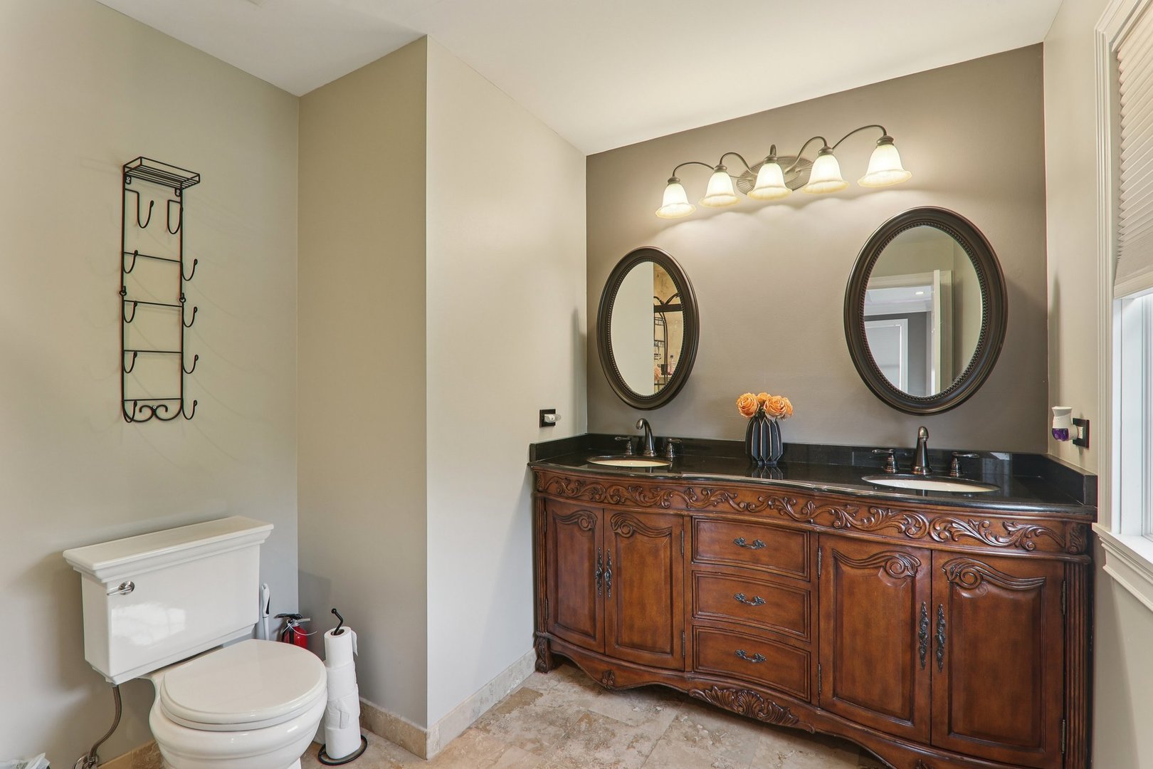 124 Hubbard Court, Wauconda, IL 60084