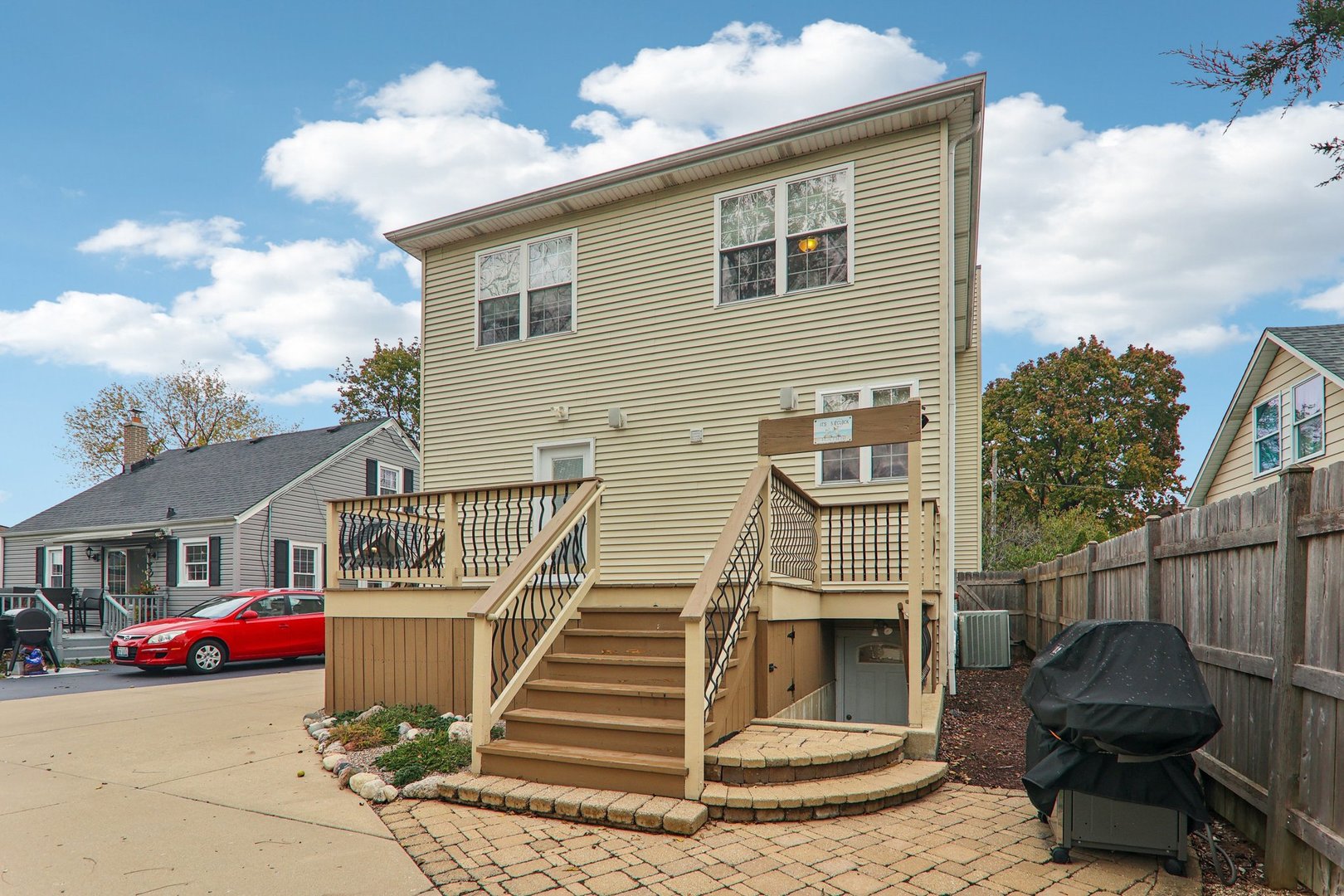 124 Hubbard Court, Wauconda, IL 60084