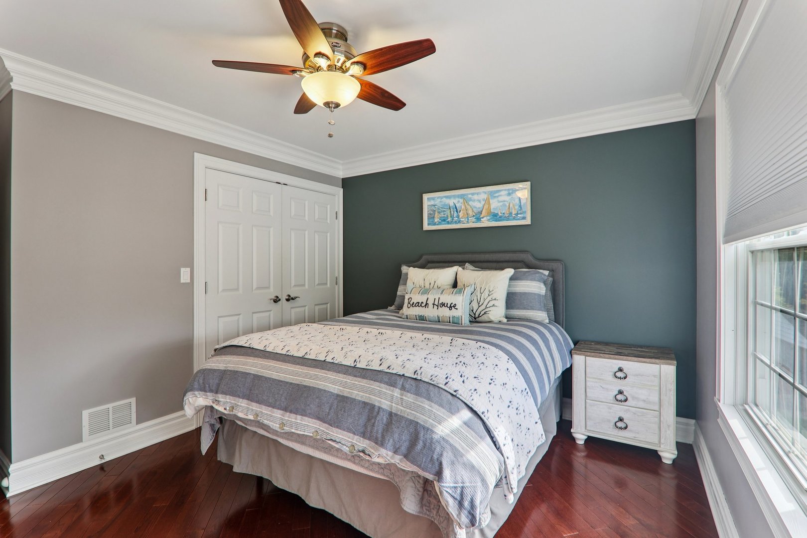 124 Hubbard Court, Wauconda, IL 60084