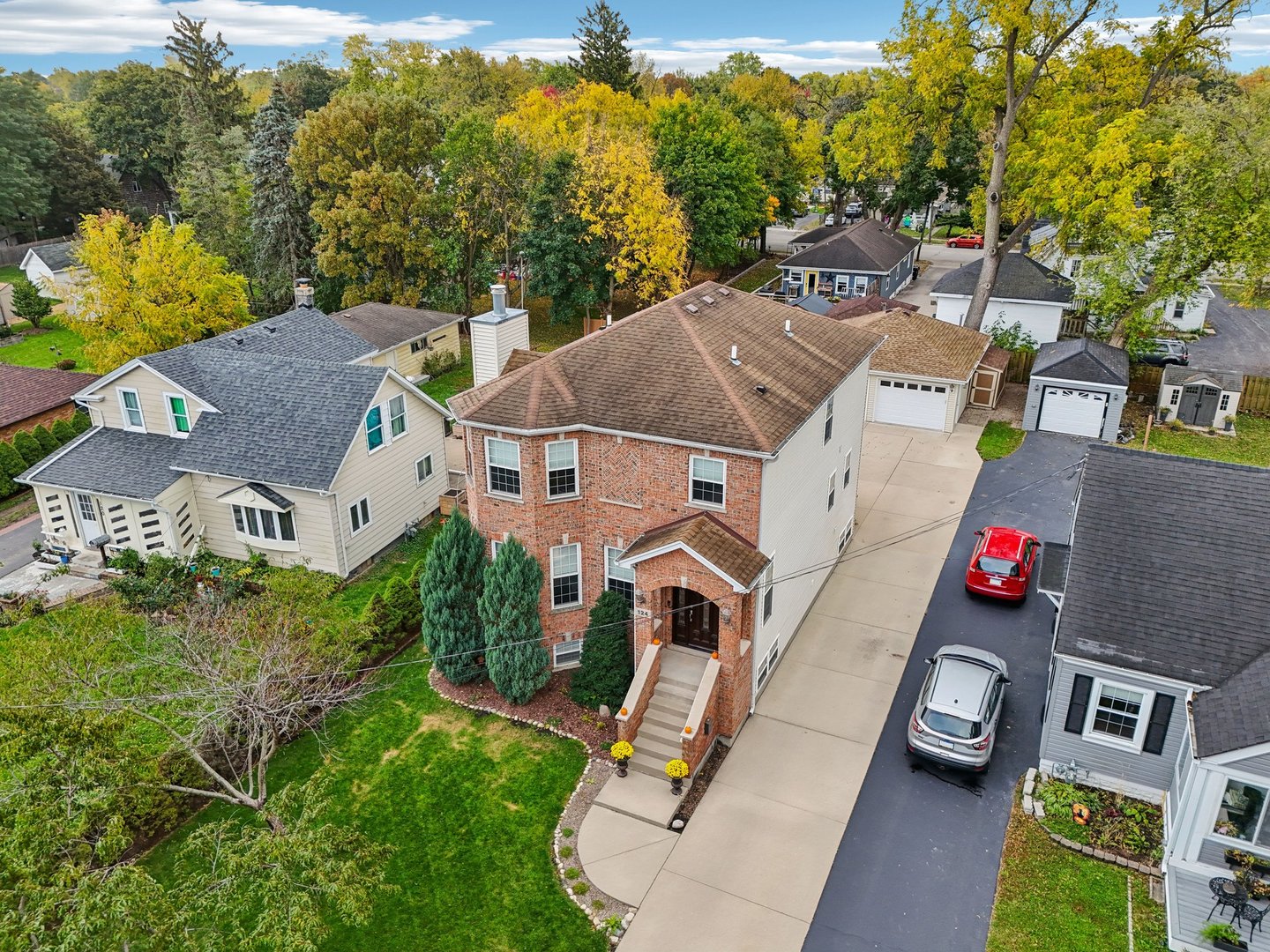 124 Hubbard Court, Wauconda, IL 60084