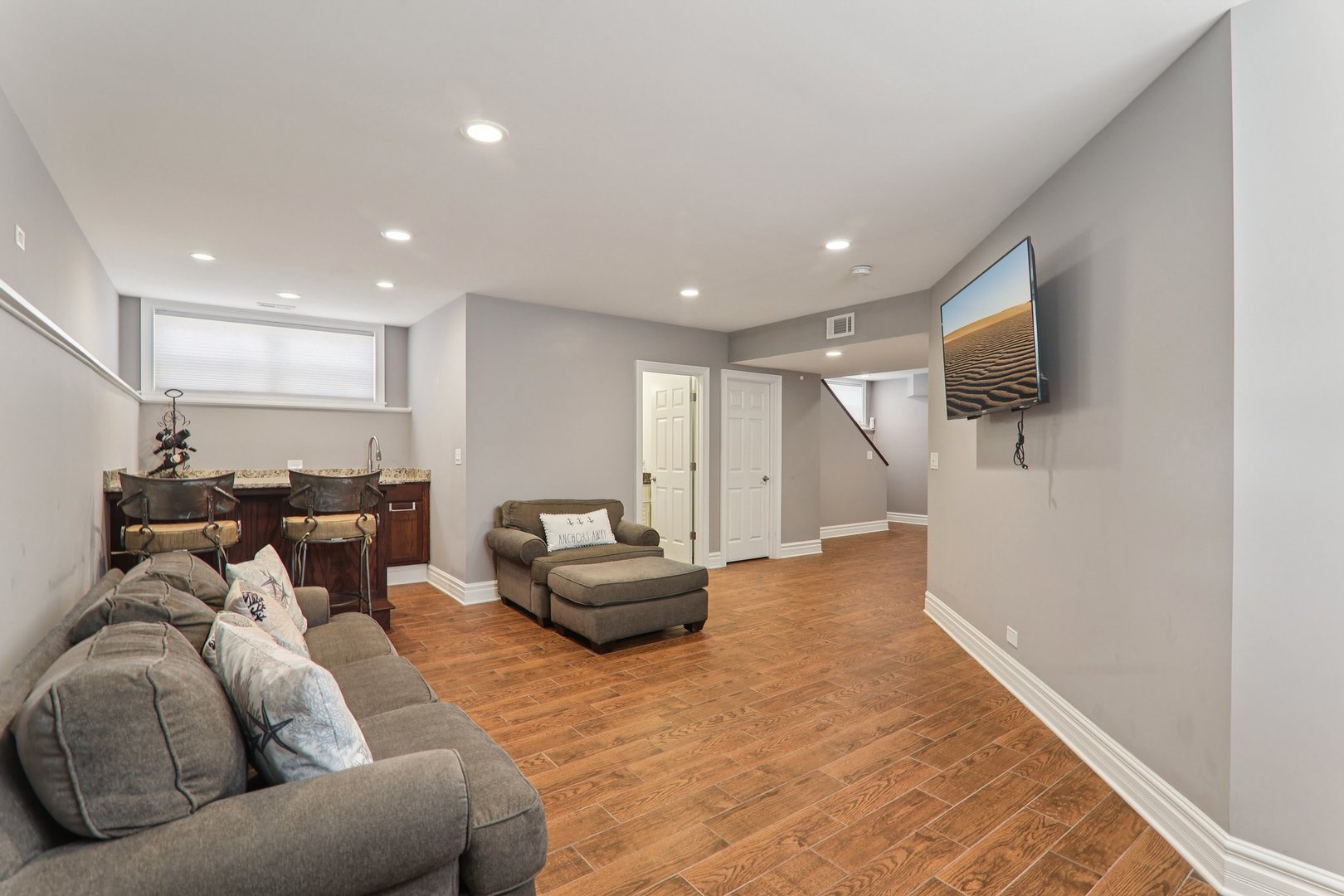 124 Hubbard Court, Wauconda, IL 60084