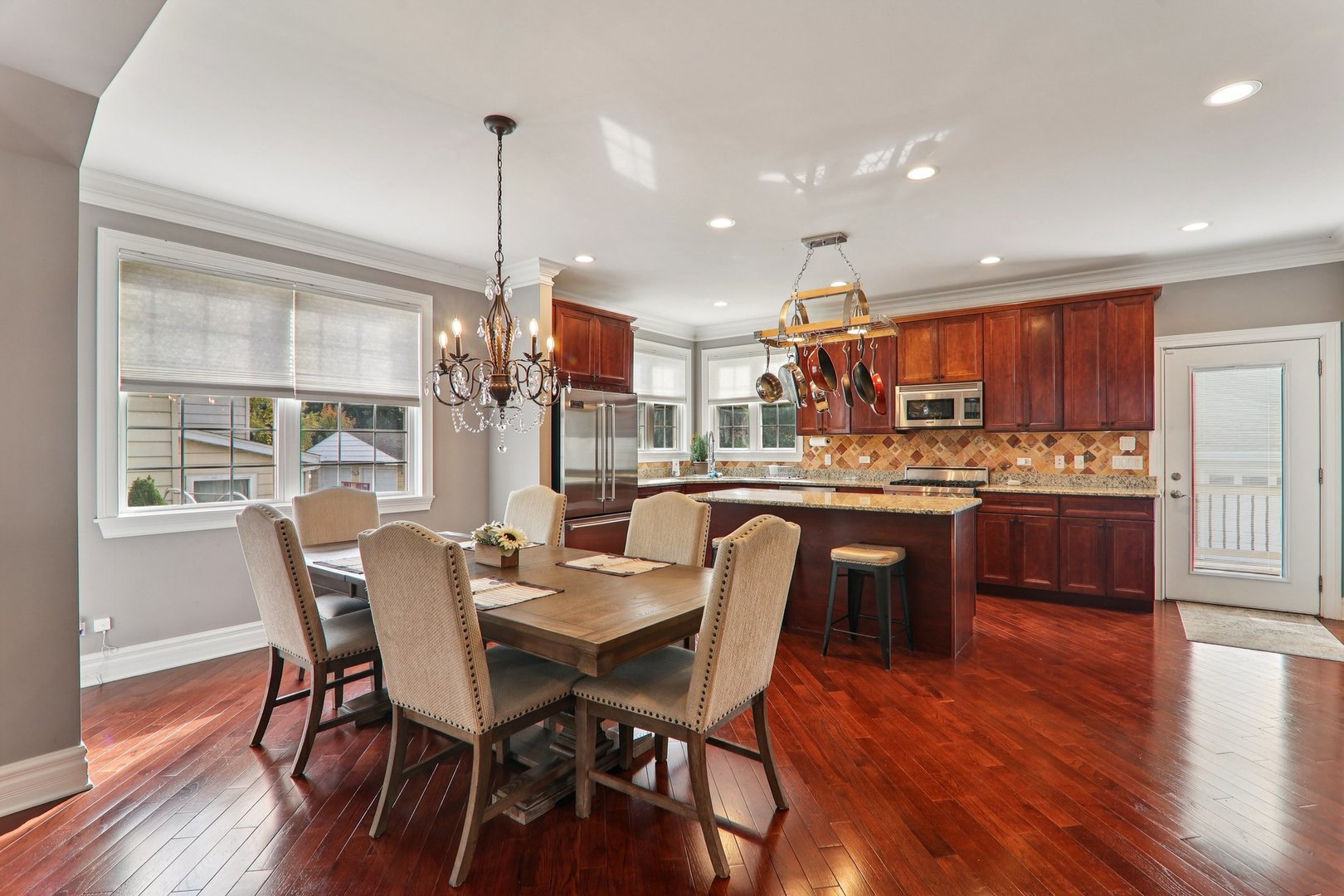 124 Hubbard Court, Wauconda, IL 60084