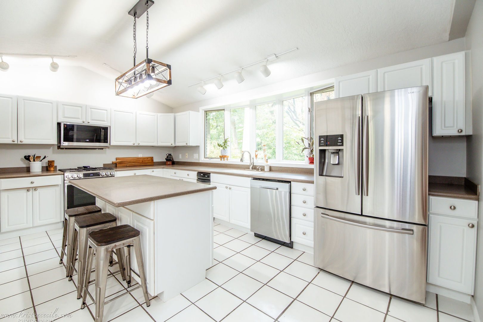 5 Inverness Drive, Bourbonnais, IL 60914