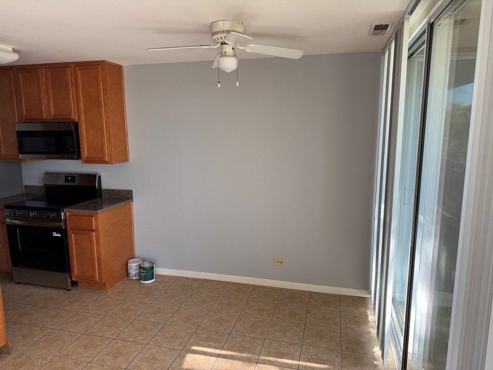 5950 Oakwood Drive #4C, Lisle, IL 60532
