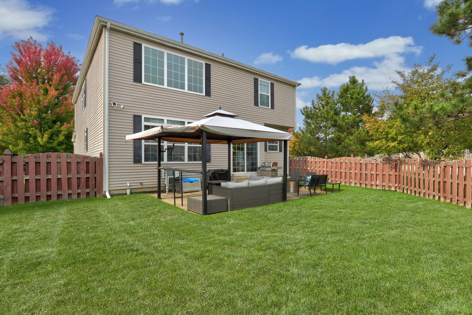 32111 N Great Plaines Avenue, Lakemoor, IL 60051