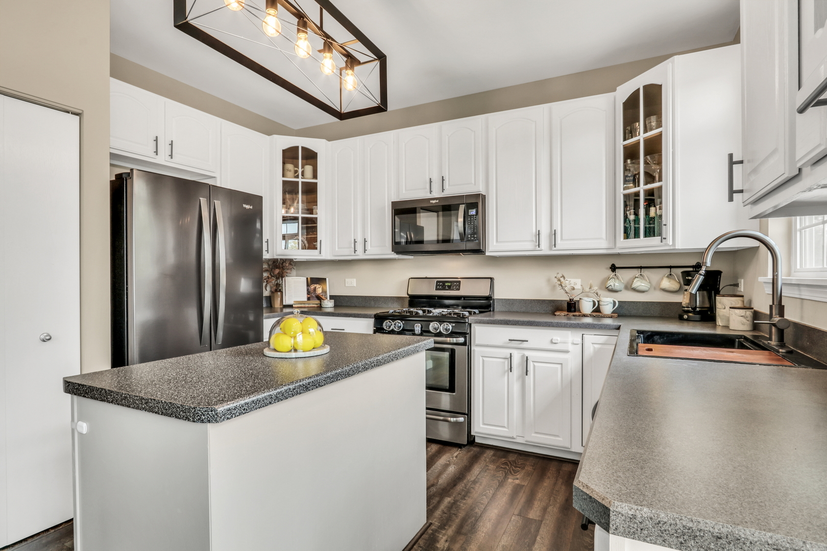 32111 N Great Plaines Avenue, Lakemoor, IL 60051