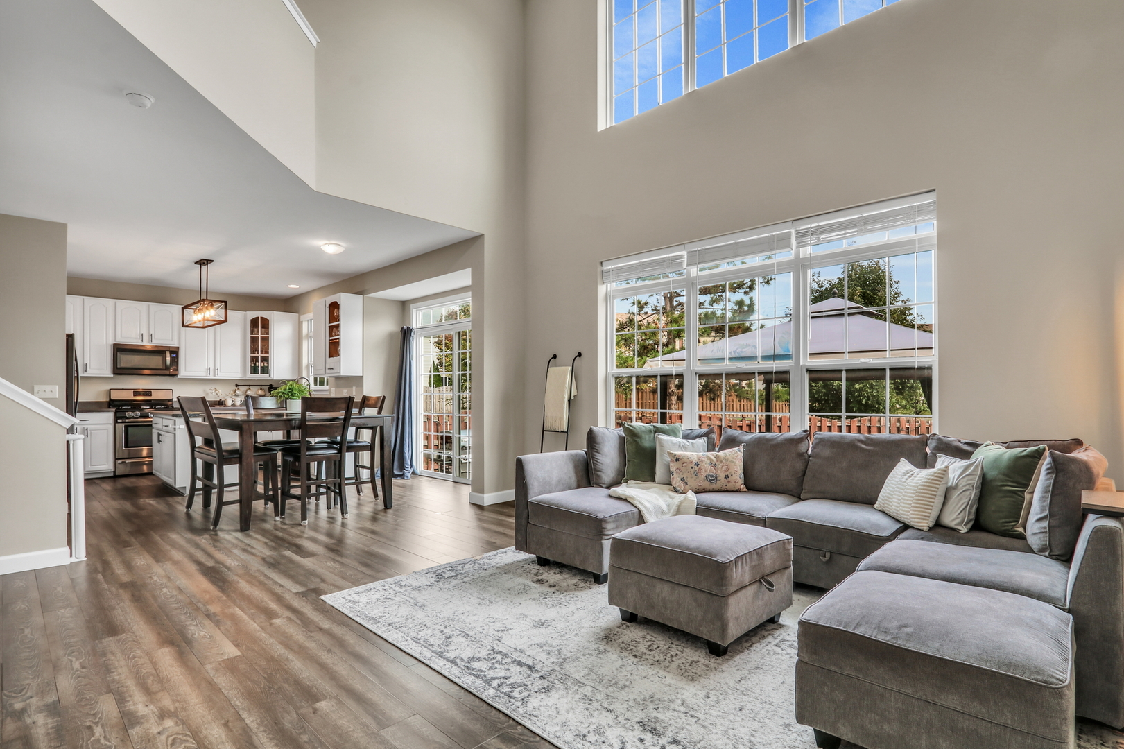 32111 N Great Plaines Avenue, Lakemoor, IL 60051