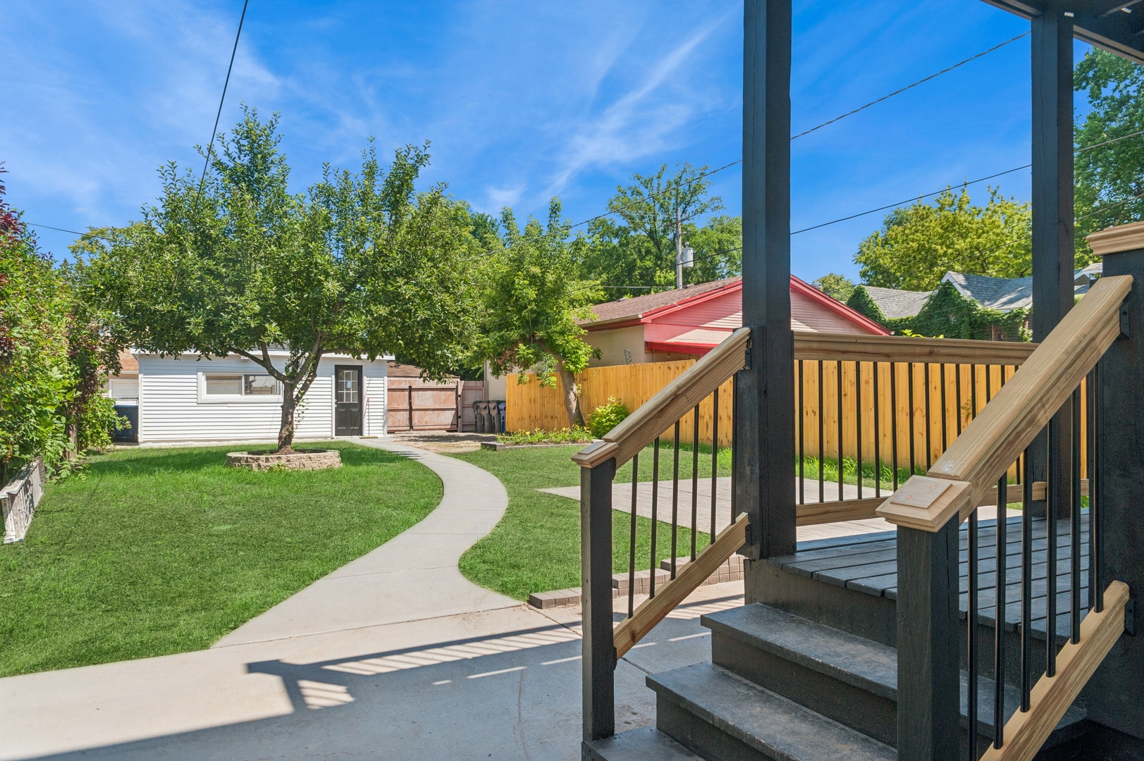 1037 Dodge Avenue, Evanston, IL 60202