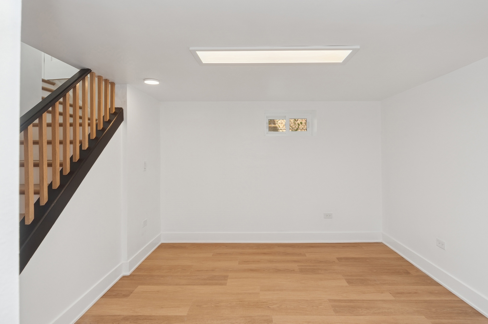 1037 Dodge Avenue, Evanston, IL 60202