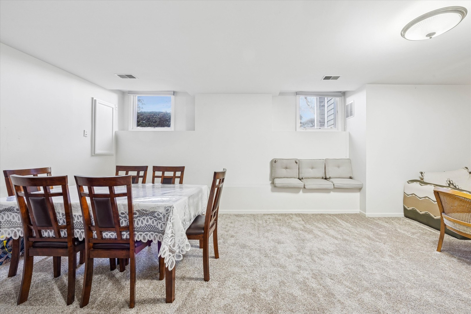 17 Mashie Court, Woodridge, IL 60517