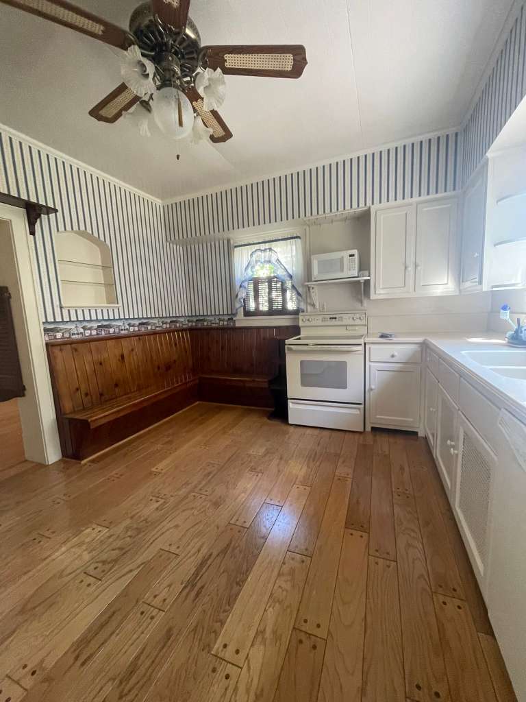 1004 Pearl Street, Belvidere, IL 61008