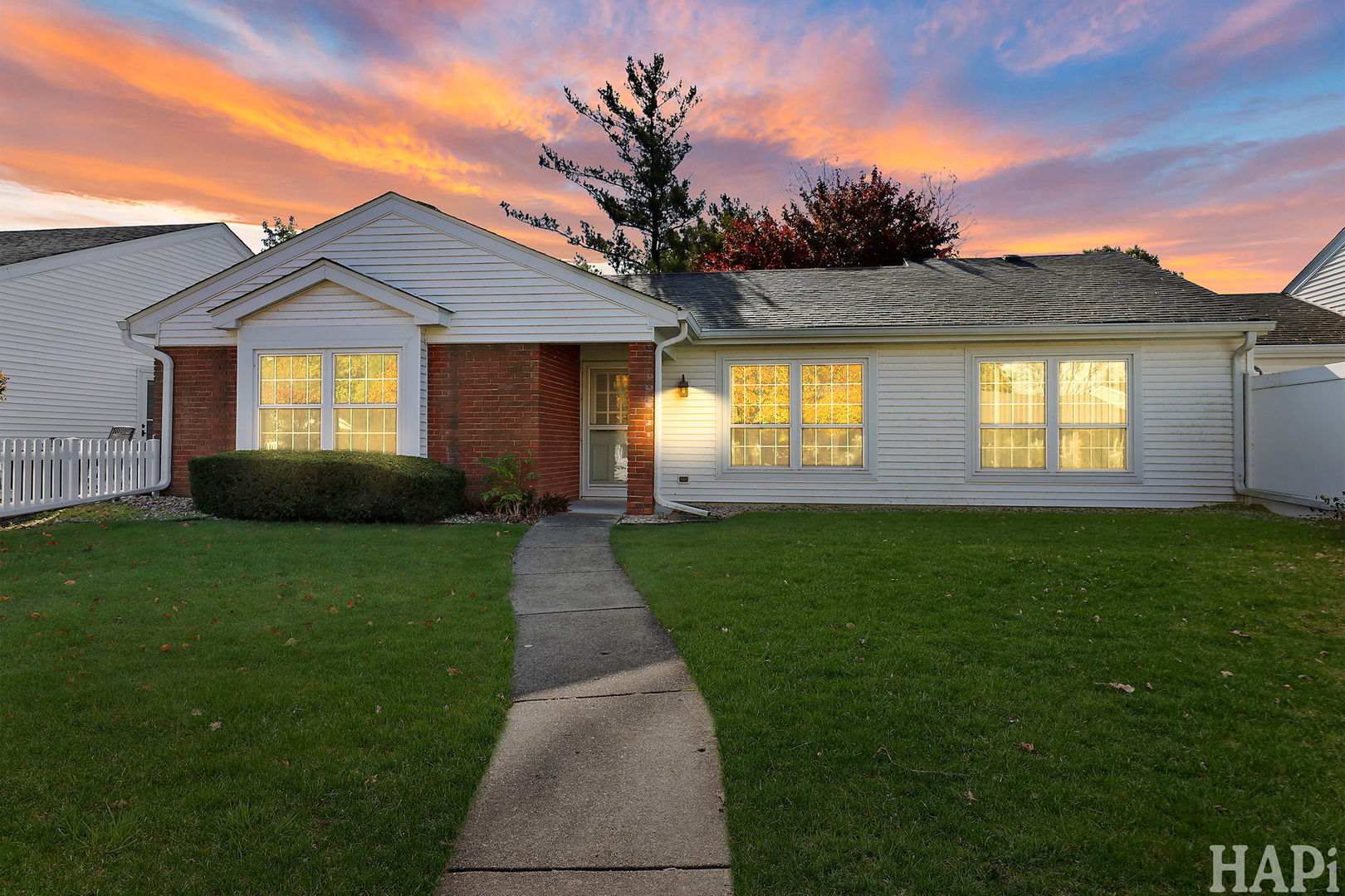 7216 Oxford Circle #230, Fox Lake, IL 60020