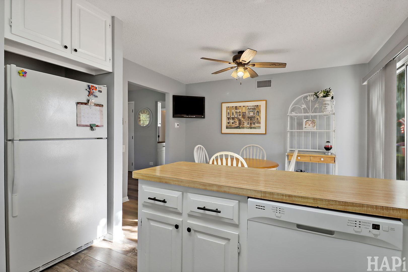 7216 Oxford Circle #230, Fox Lake, IL 60020