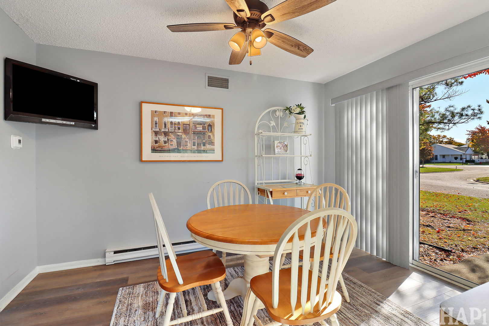 7216 Oxford Circle #230, Fox Lake, IL 60020