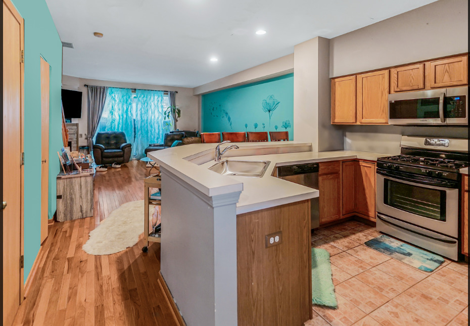 2508 CARROLWOOD Road #2508, Naperville, IL 60540