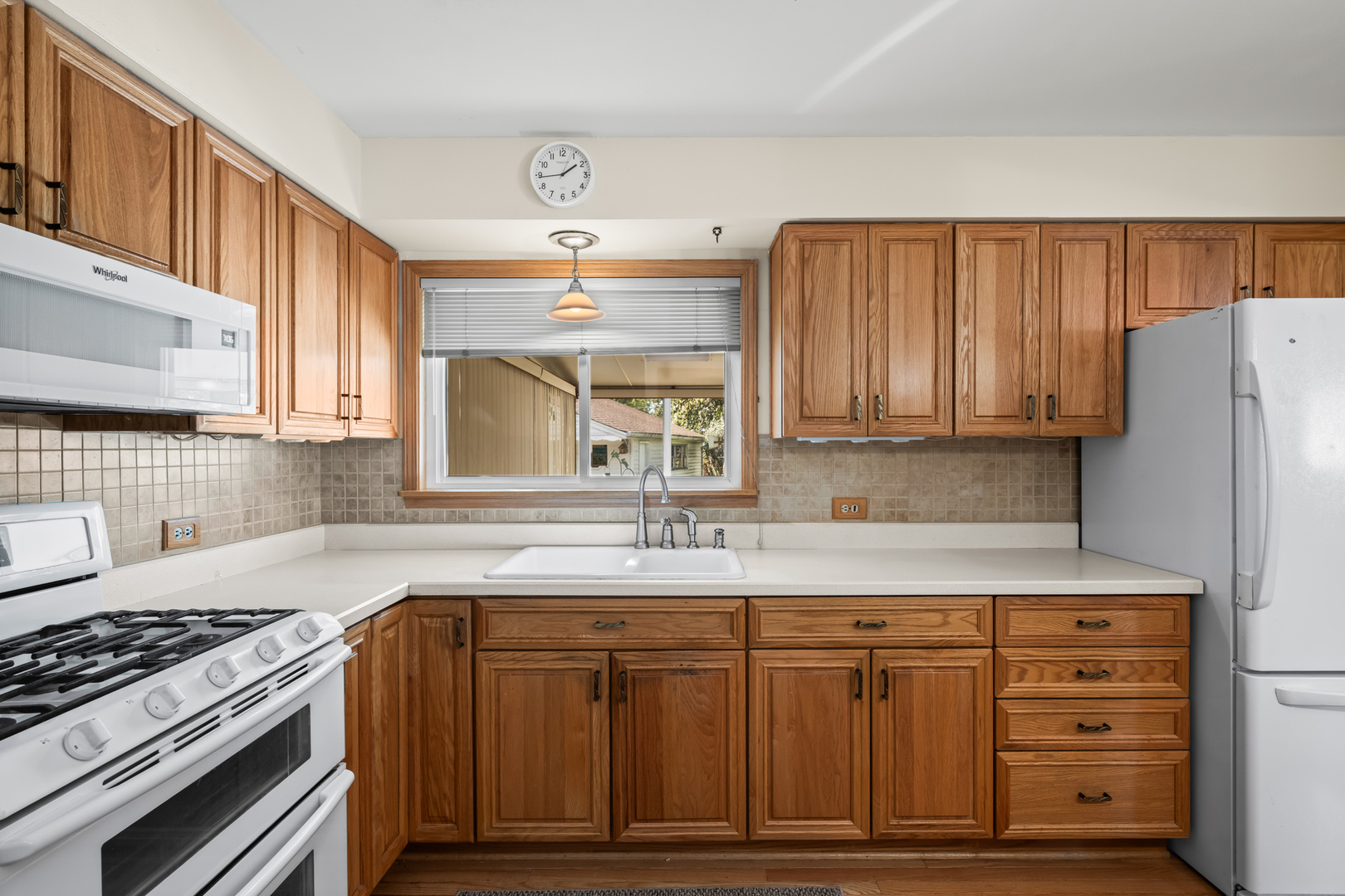 102 N Yates Lane, Mount Prospect, IL 60056