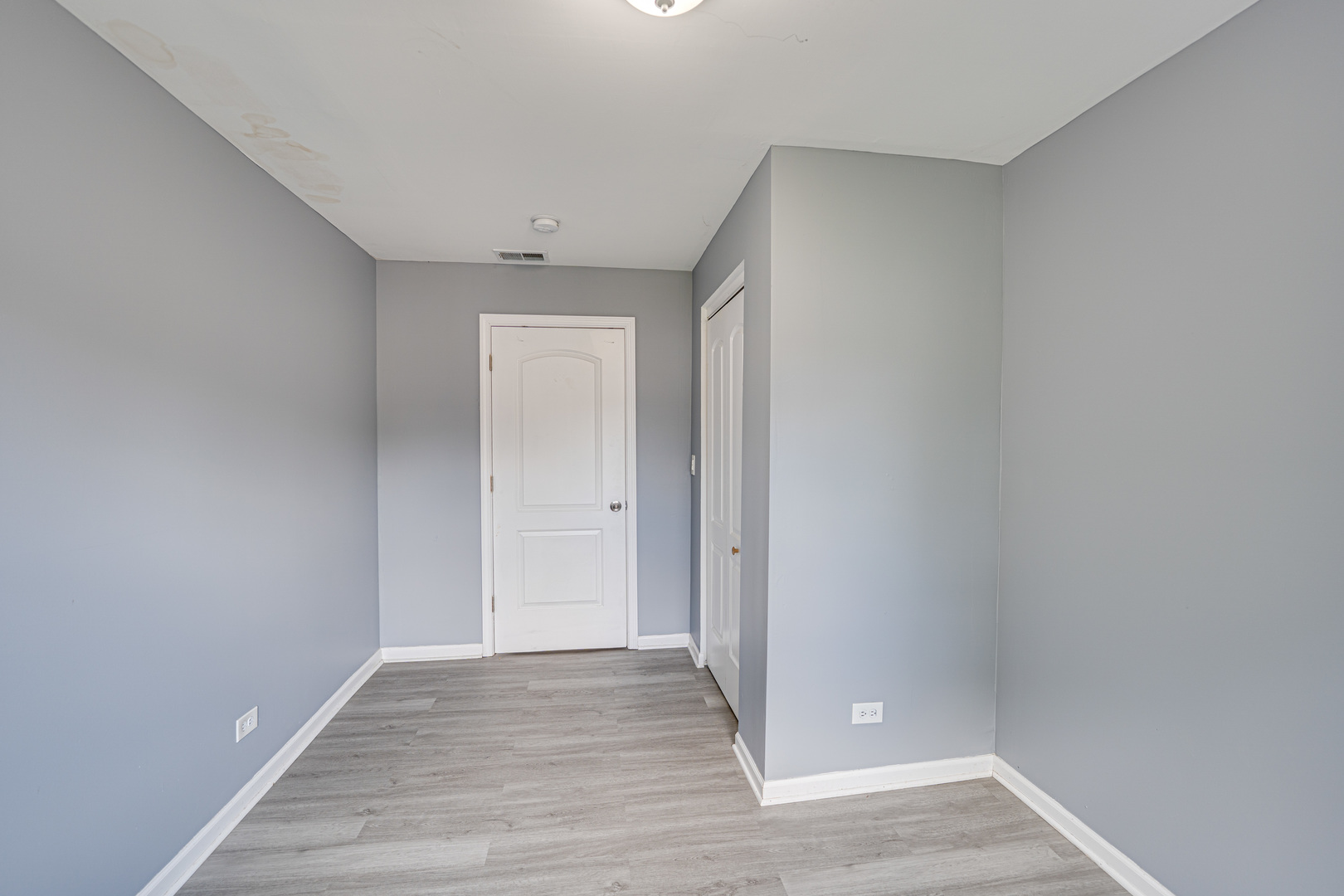 208 MOUND Street #2, Joliet, IL 60433