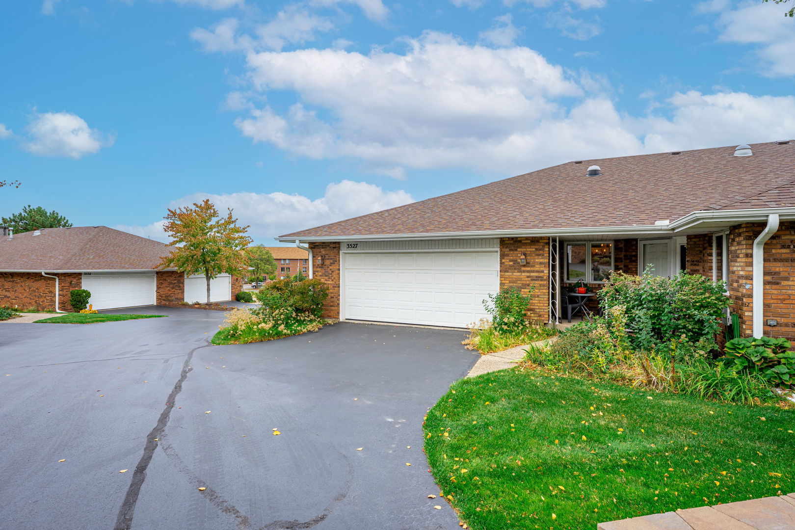 3527 Inglenook Lane #3527, Rockford, IL 61114