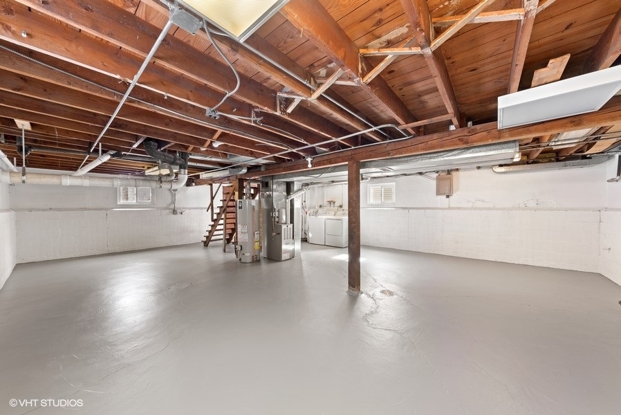 133 S Vail Avenue, Arlington Heights, IL 60005