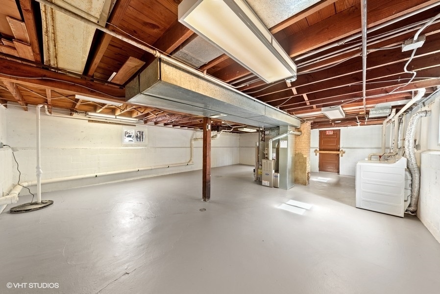 133 S Vail Avenue, Arlington Heights, IL 60005